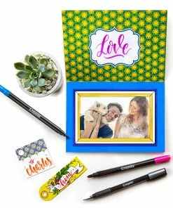 CRAYOLA SIGNATURE CRAYOLIGRAPHY HAND LETTERING SET -CRAYOLA Shop 071662103460 4 4b0777b4 3a60 496a 9d1a 6c4ec3d93bc1 scaled