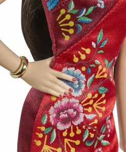 BARBIE LUNA NEW YEAR DOLL -CRAYOLA Shop 887961916065 4