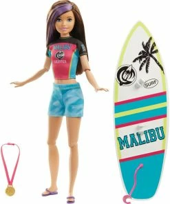 BARBIE DREAMHOUSE ADVENTURES SISTERS SPORTS DOLL SURFER