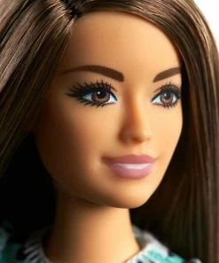 BARBIE FASHIONISTA DOLL #149 DOTS AND RUFFLES -CRAYOLA Shop Capture 481 a9fa102c 96ac 4f1d ba9a 6e7f63f87fc6