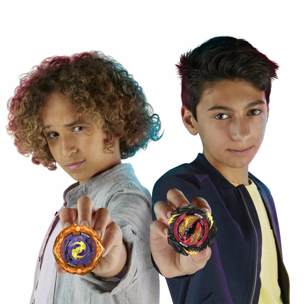 BEYBLADE QUADSTRIKE THUNDER EDGE BATTLE SET - Image 4